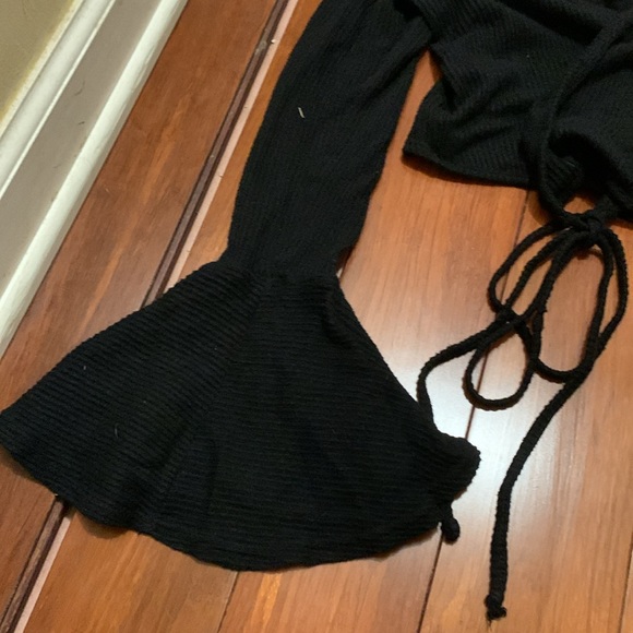 Top - Picture 4 of 5